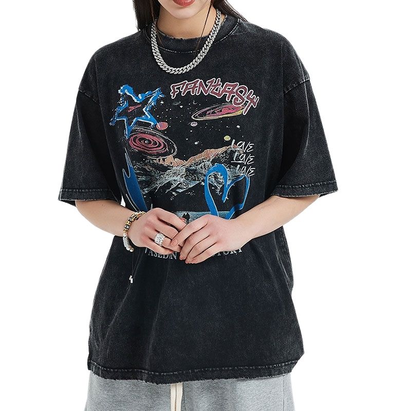 Graffiti Planet Graphic Print Tee