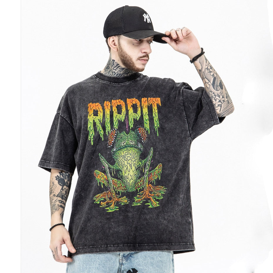 black source Half-Sleeve Graffiti T-Shirt